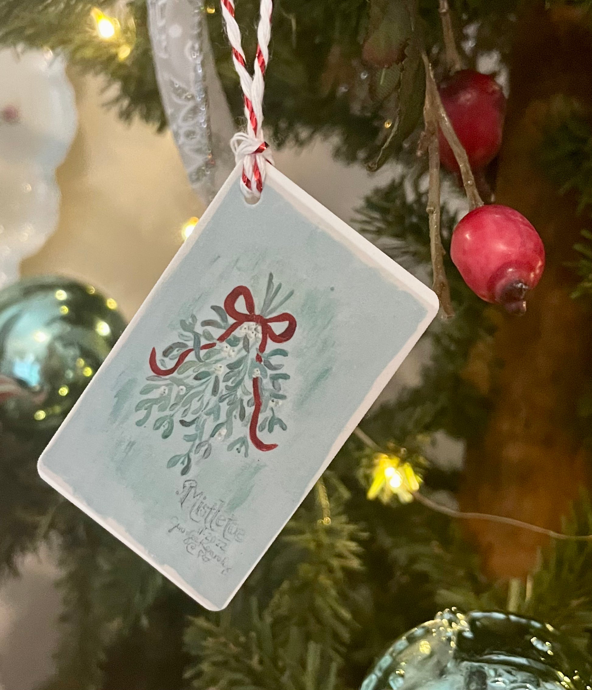 Mini 2022 LE CG Mistletoe Ornament